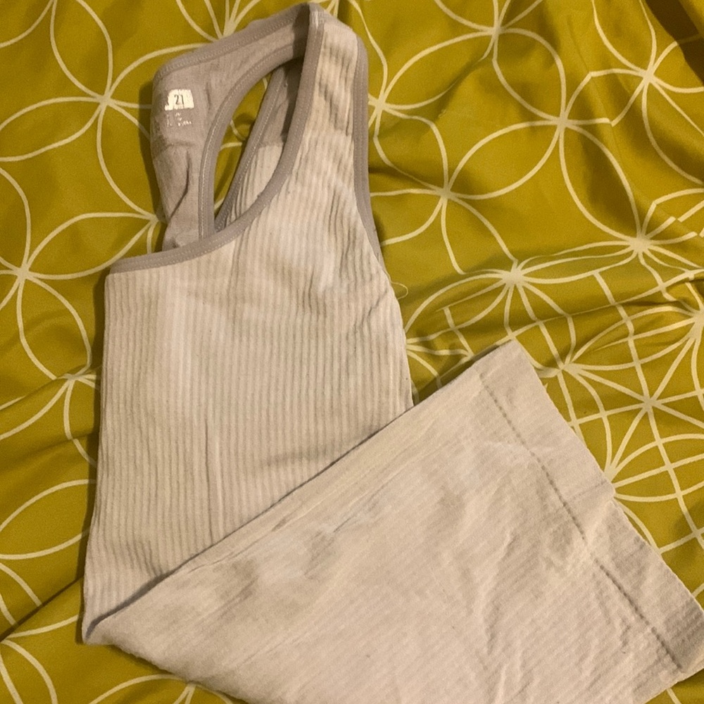 White tank top with bra liner